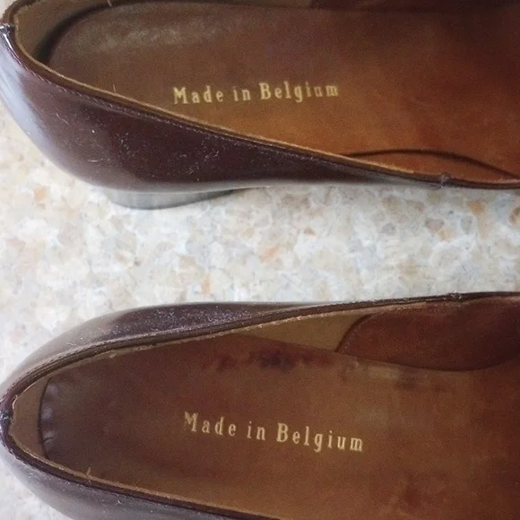 Elegant Brown Women's Heels - Picture 5 of 8